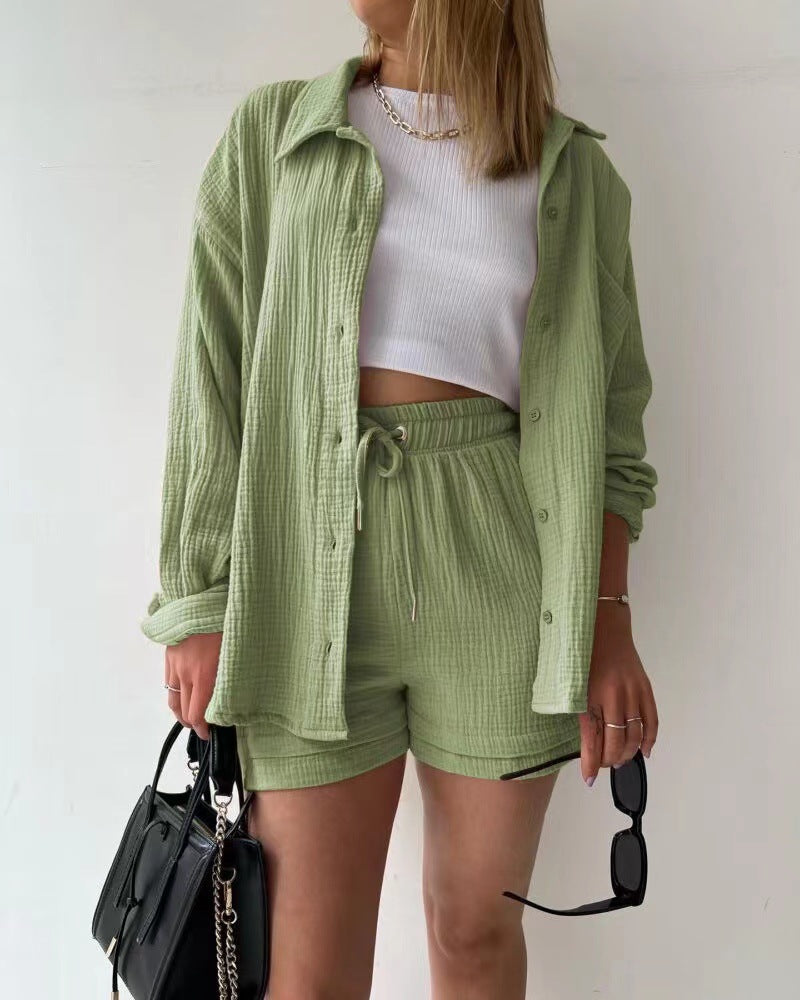 Women's Two-Piece Set – Relaxed Collared Shirt – High-Waisted Drawstring Shorts