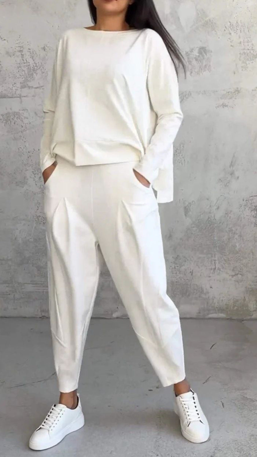Women's Pantsuit – Slim Fit – Breathable Set with Long-Sleeved Top and Slim Pants