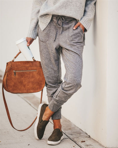 Women's Sweatpants – Relaxed Fit – Cotton Blend – Elastic Waist – Pockets