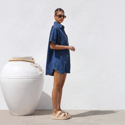 Women's Shirt Dress – Denim – Oversized Fit – Short-Sleeved with Buttons and Chest Pockets