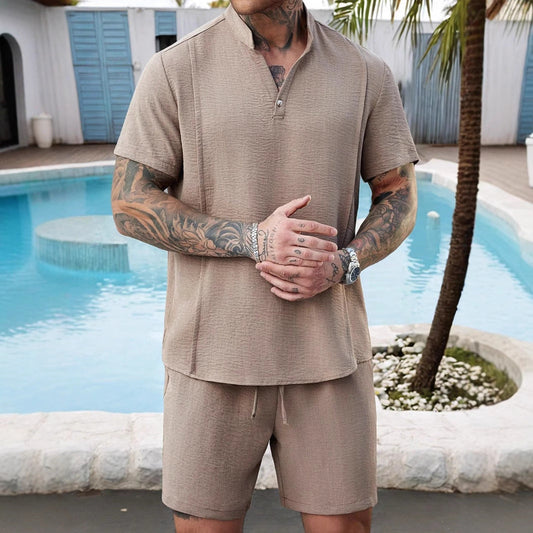 Men's Set with Henley Shirt and Shorts – Breathable Cotton – Relaxed Fit – Casual