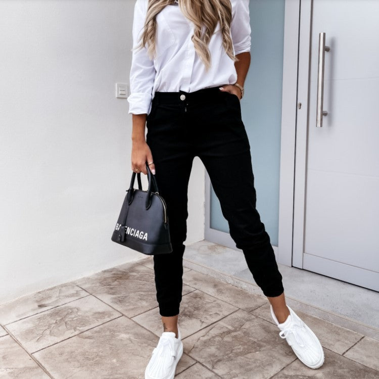 Women's Pants – Cropped Fit – Slim and Tapered – Stretch – Elastic Waist – Pockets