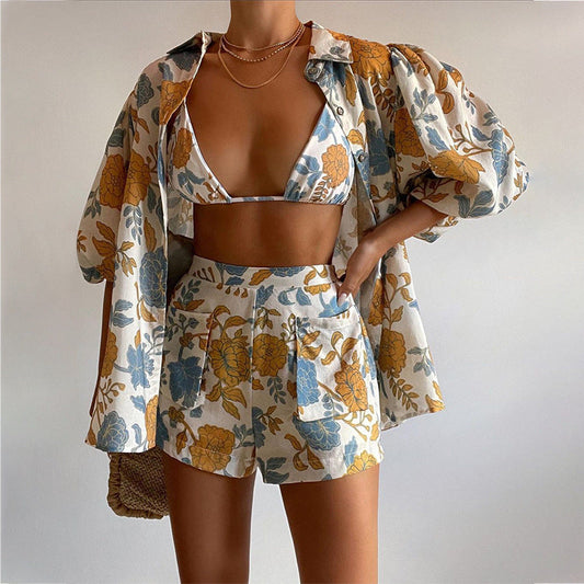 Women's Shirt – Relaxed Fit – Lightweight Breathable Fabric – Floral Print
