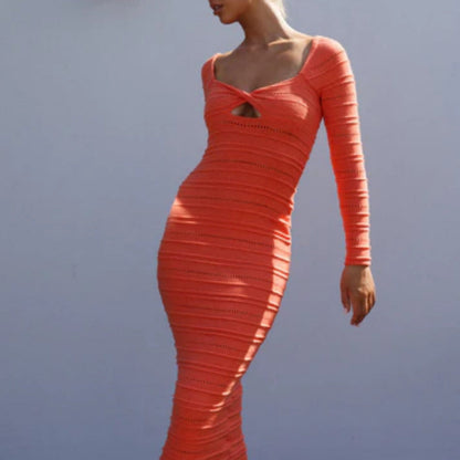 Women's Dress – Knitted – Tight Fit – Long – Cutout – Twisted Neck – Long Sleeves