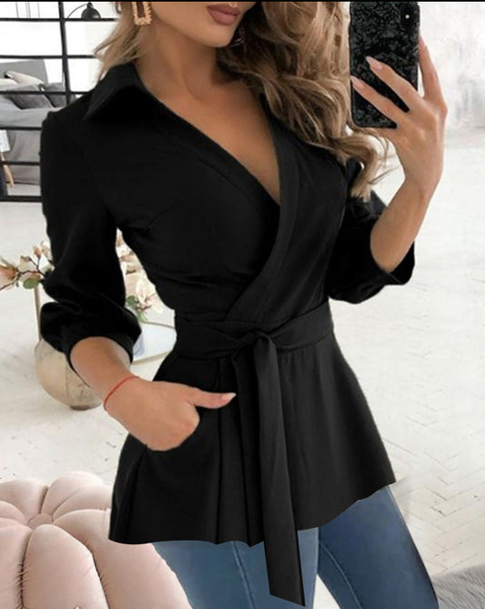 Women's Blouse with Belt – Fitted Fit – V-Neck – Long-Sleeved – Shirt Collar