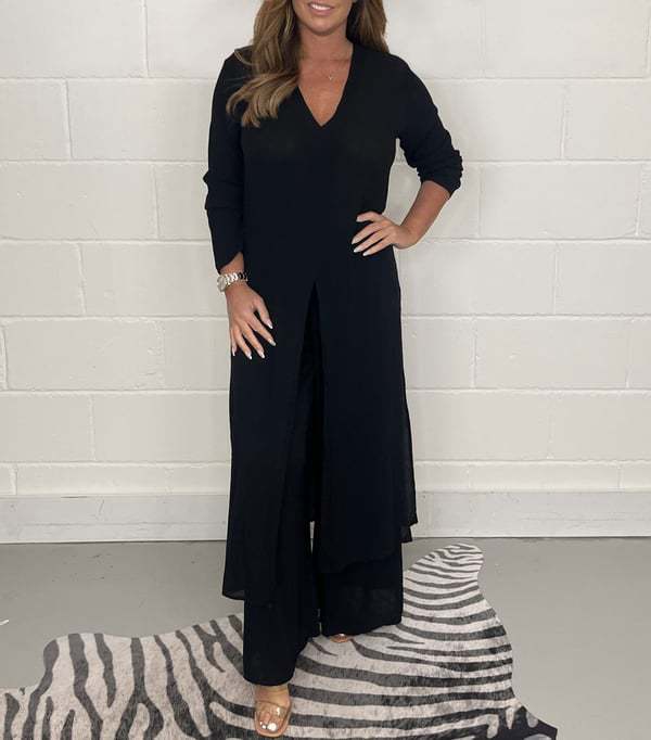 Women's Two-Piece Set – Wide Pants – Long Split Top – Loose Fit – Breathable Fabric