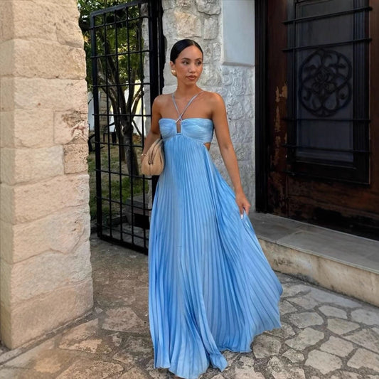 Dress for Women – Maxi Dress with Sweetheart Neckline – A-Line – Fitted Bust – Adorned with Pleats