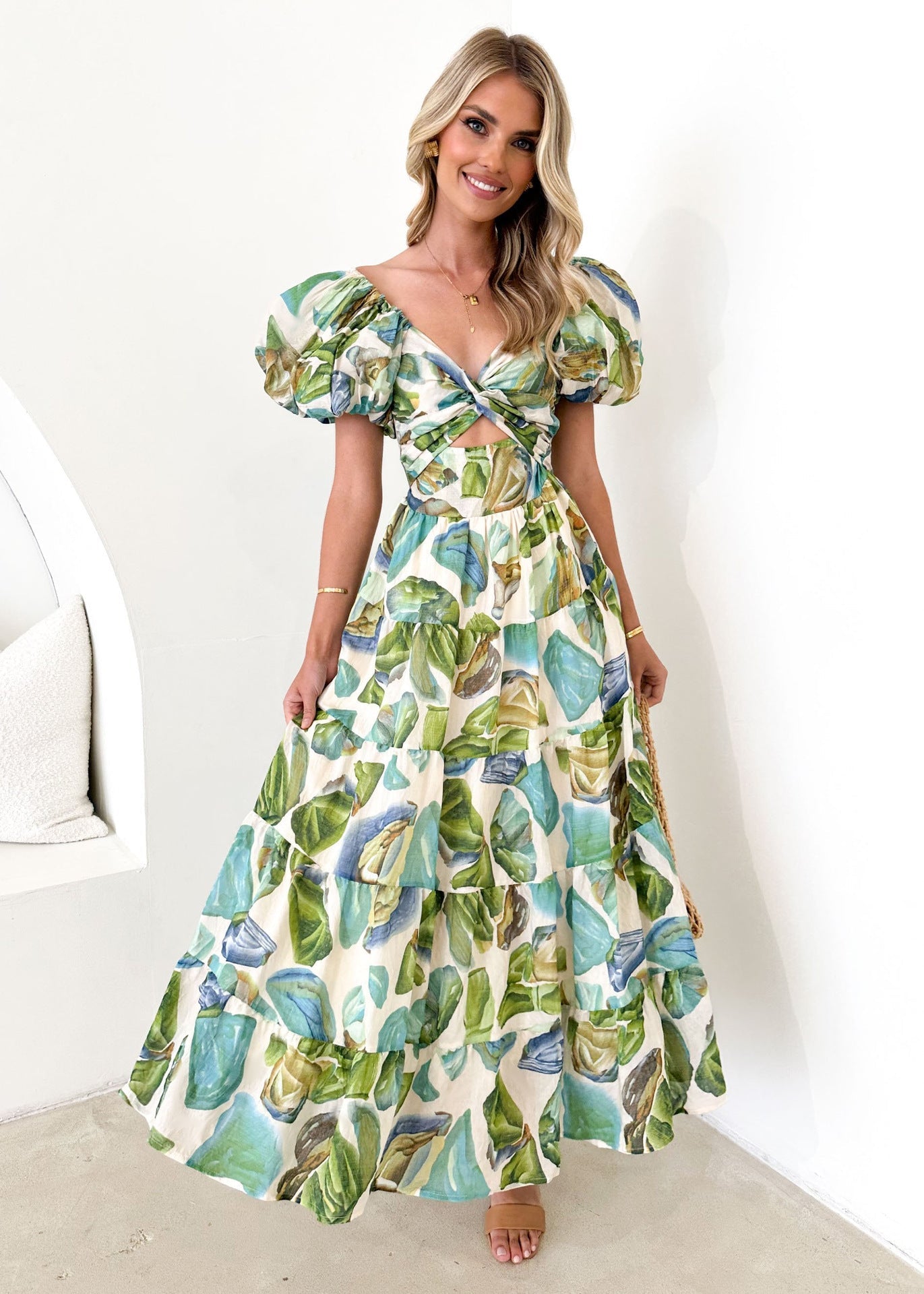 Dress woman – Maxi – Flared fit – Puff sleeves – Cut-out waist – Patterned tiered skirt