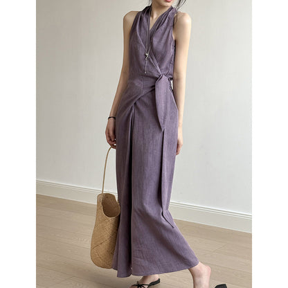 Dress for Women – Halterneck – Slim Fit – V-Neck – Knee-Length with Waistband