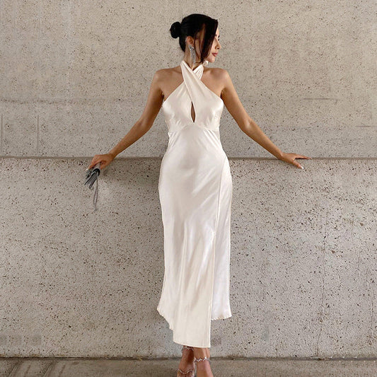 Dress woman – satin – slim fit – mermaid cut – halterneck with keyhole