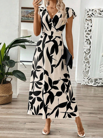 Dress for Women – Maxi Dress – Wrap Bodice – V-Neck – Floral Print – Wide Skirt