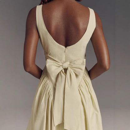 Dress woman – Midi length – A-line fit – Open back with bow – Square neckline