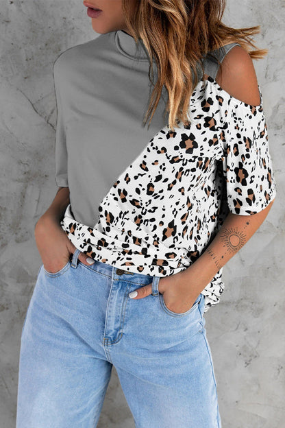 Women's T-shirt – Relaxed fit – Asymmetric cut – Shoulder detail – Animal print