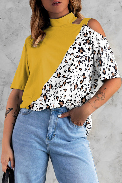 Women's T-shirt – Relaxed fit – Asymmetric cut – Shoulder detail – Animal print