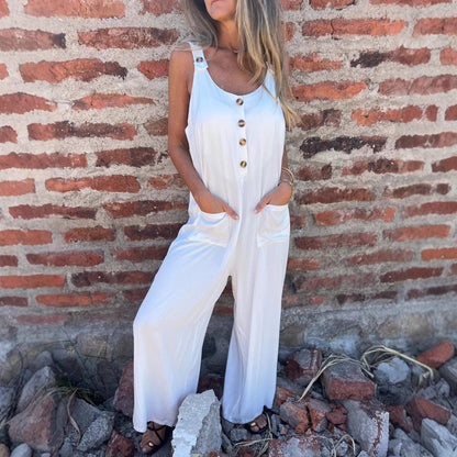 Women's jumpsuit – relaxed fit – wide legs – breathable fabric – decorative buttons