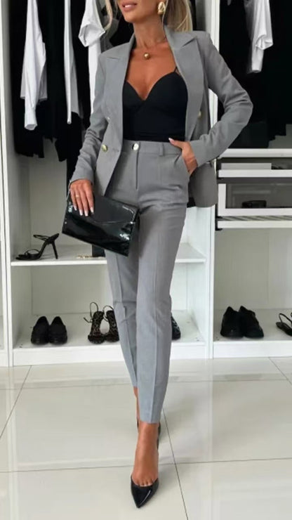 Women's Blazer – Slim Fit – Double-Breasted – Tailored Silhouette – Office Wear
