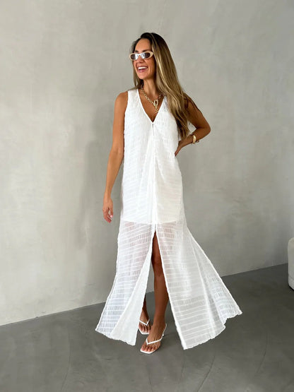 Dress woman long – lace – sleeveless V-neck – flowy fit – front slit