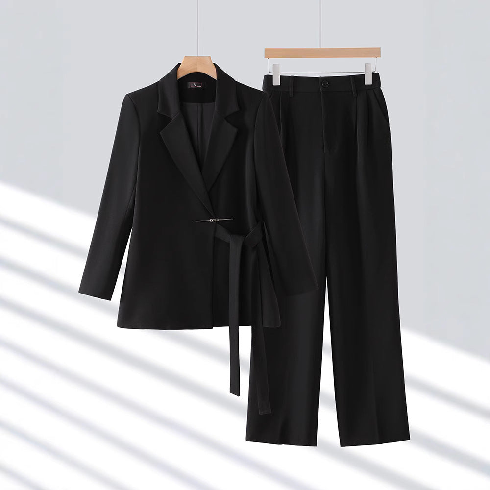 Women's Pantsuit – Tailored Blazer – Belted Waist – Wide Legs – Luxurious Fabric
