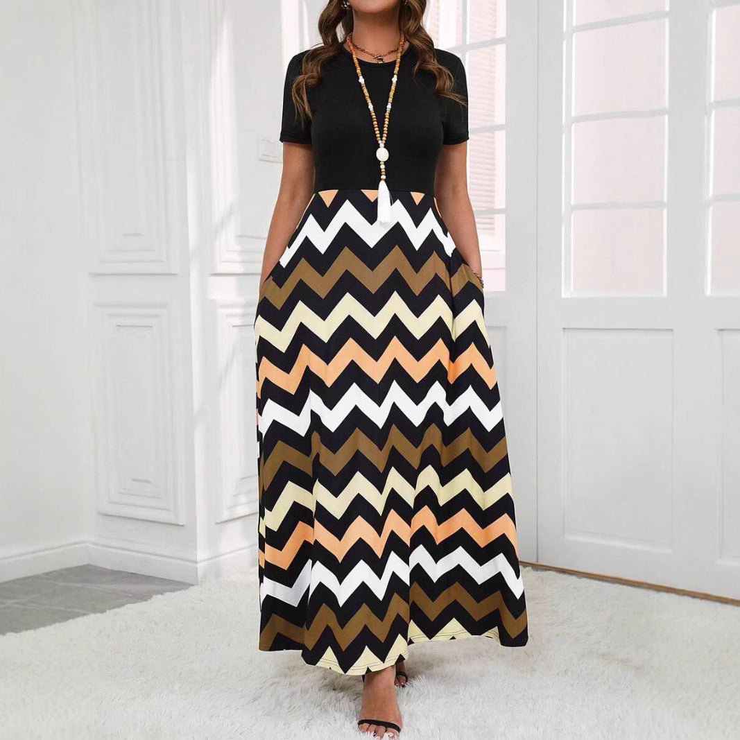 Dress woman – relaxed fit – maxi length – wave pattern – short sleeves – pockets