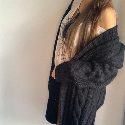 Women's Sweater – Wool Blend – Oversized Fit – Cable Knit – V-Neck – Long Sleeves