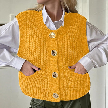 Women's Knitted Vest – Wool Blend – Oversized Fit – Ribbed Knit – Buttons – Pockets