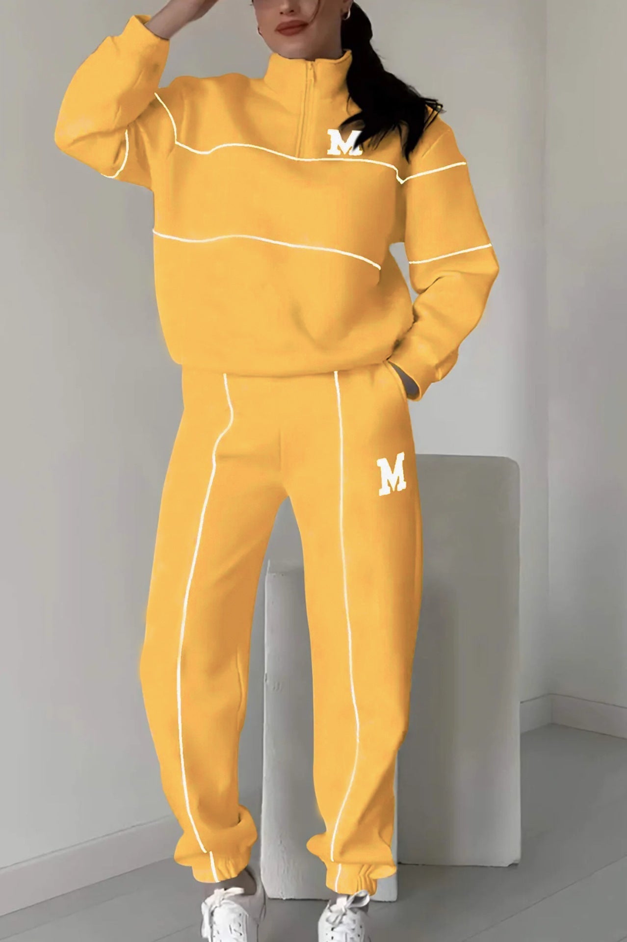 Women's Tracksuit – Oversized Fit – Cotton Blend – Half Zipper – Ribbed Collar