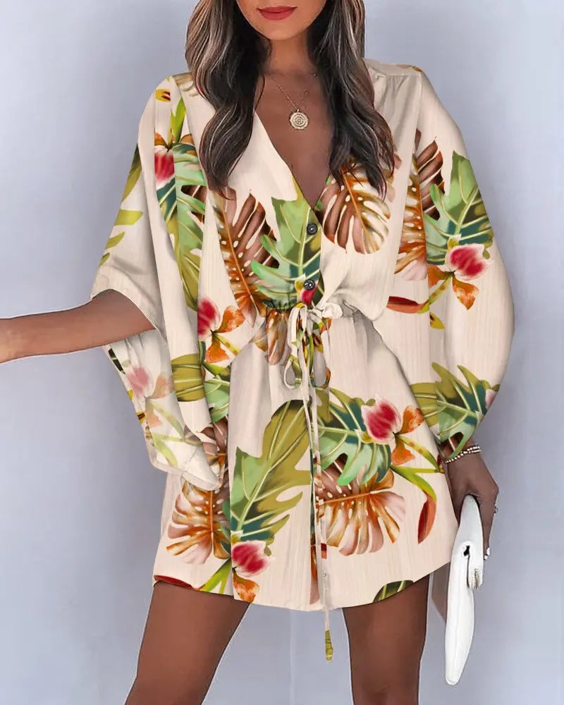 Dress woman – Mini dress with loose fit – V-neck – Lace waist – Ruffle sleeves