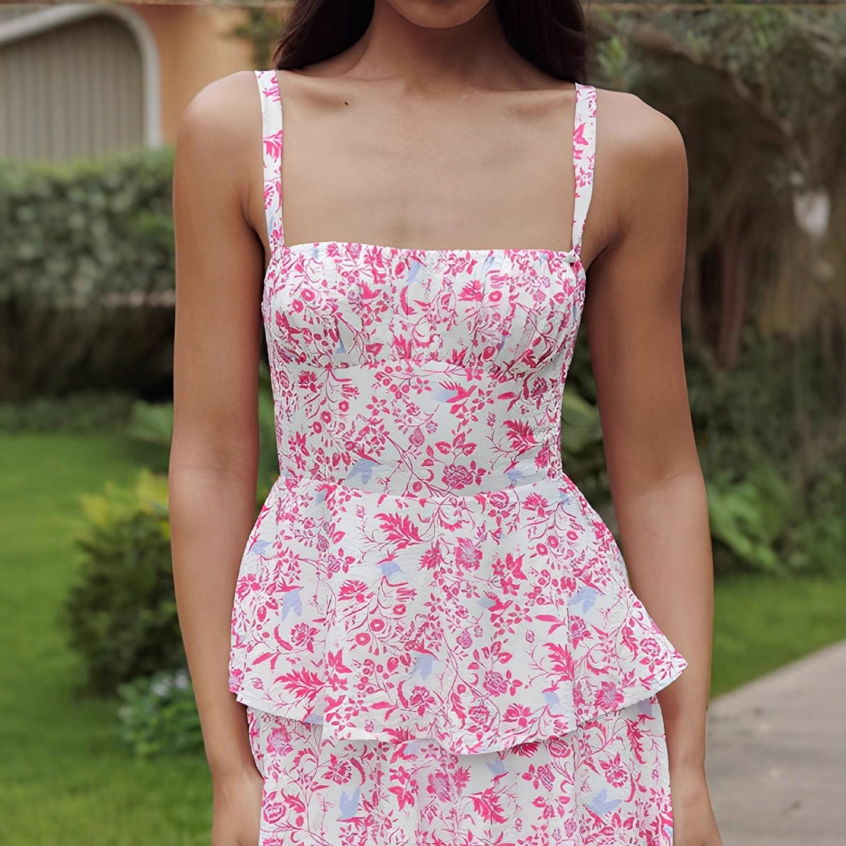 Dress woman – midi length – A-line fit – floral print – layered – sleeveless strap dress