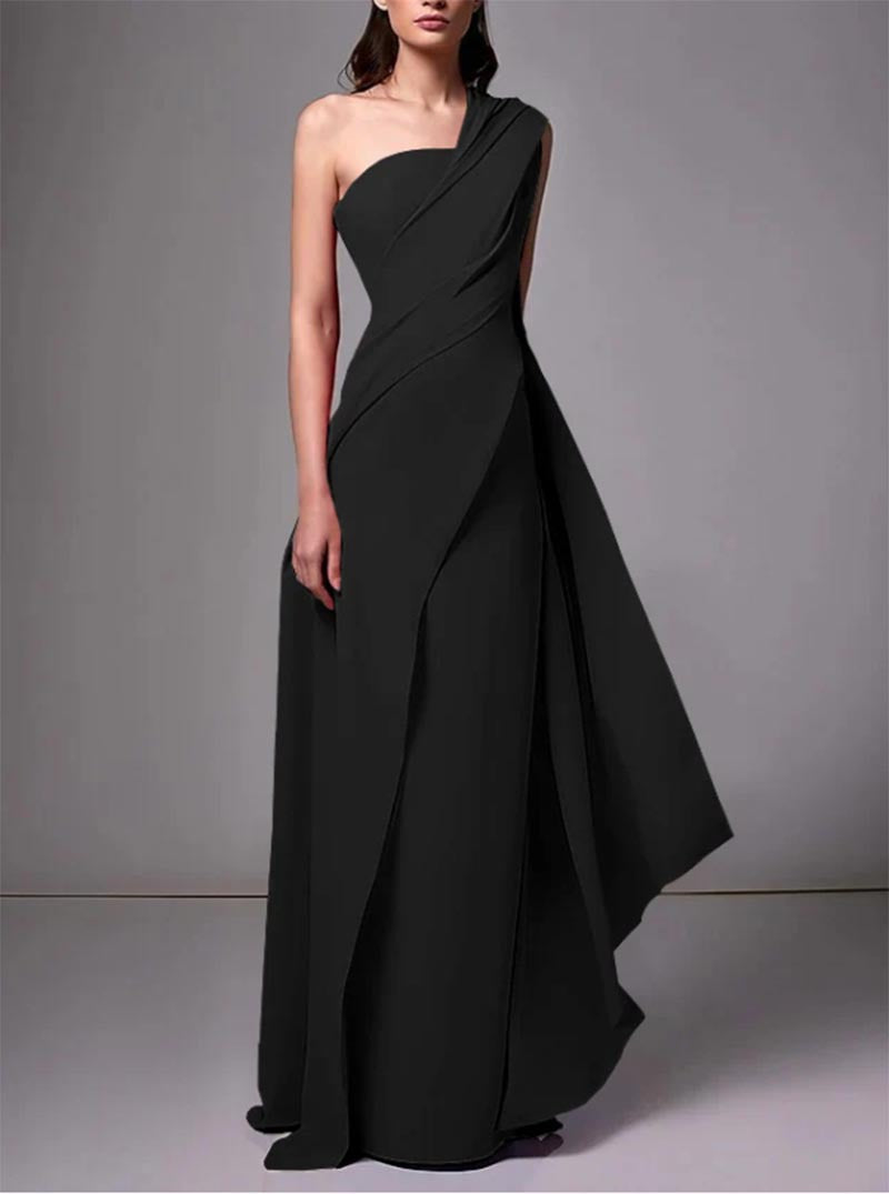 Kjole til dame – Én skulder – Smal passform – Gulvlang – Elegant drapering
