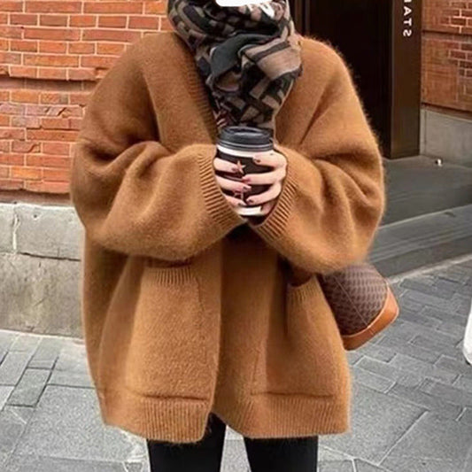 Women's Cardigan – Oversized Fit – Soft Wool Blend – Deep V-neck – Pockets – Long Length