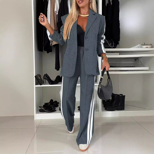 Women's Suit Set – Relaxed Fit – Blazer with Lapels – Pants with Side Stripe
