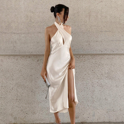 Dress woman – satin – slim fit – mermaid cut – halterneck with keyhole