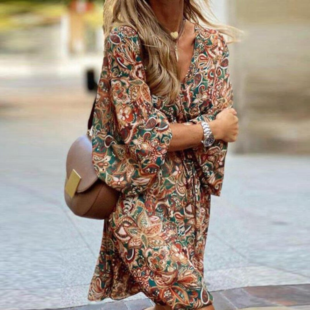 Women's Mini Dress – Bohemian Style – V-neck – Flare Sleeves – Loose Fit – Paisley Pattern
