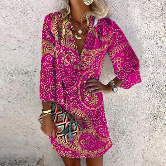Dress woman – Mini length – Tailored fit – Deep V-neck – Paisley pattern – Breathable fabric blend