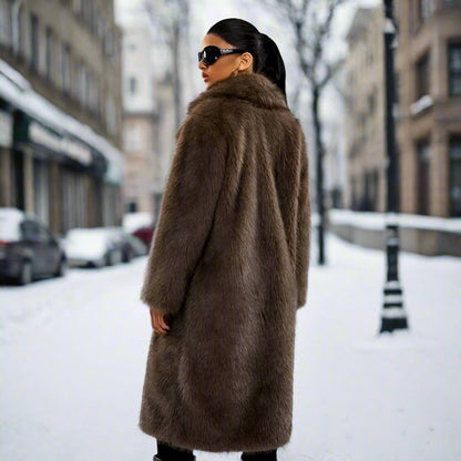 Coat in Faux Fur for Women – Long Elegant Fit – Luxurious and Warm