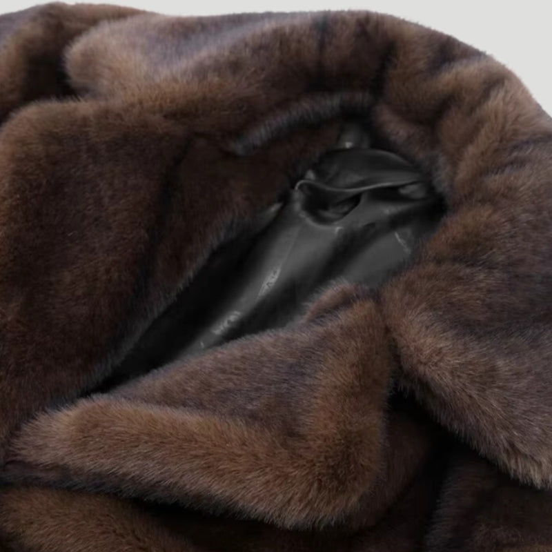 Coat in Faux Fur for Women – Long Elegant Fit – Luxurious and Warm