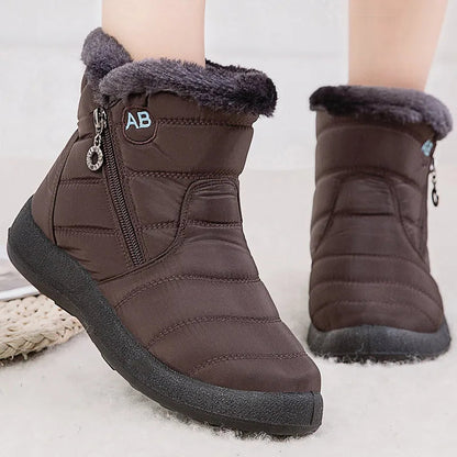 Women's Snow Boots – Mid-Calf – Water-Repellent – Fur-Lined – Zipper Closure