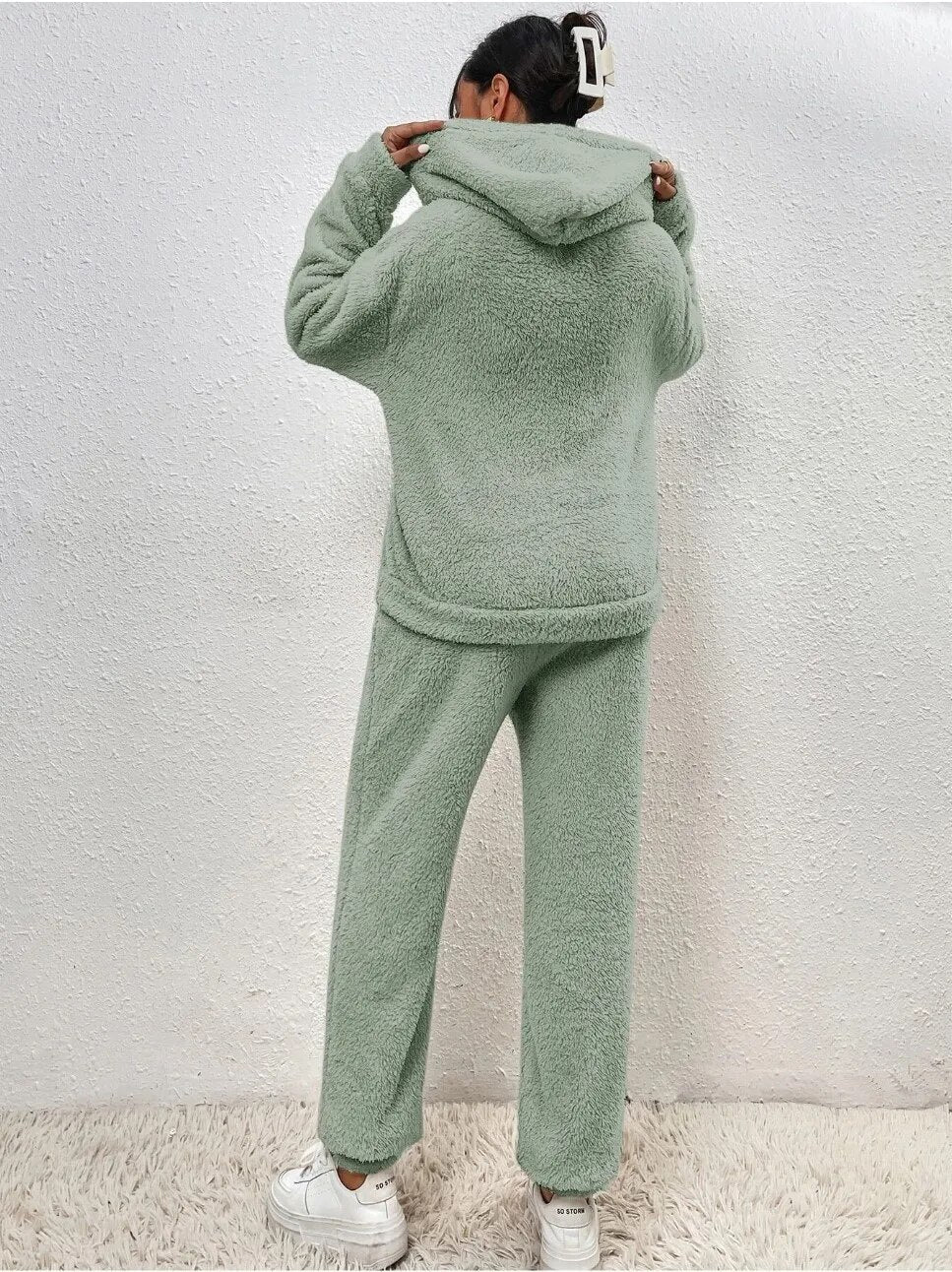 Dame Hettegenser – Myk Sherpa Fleece – Avslappet Passform – Langermet og Varm