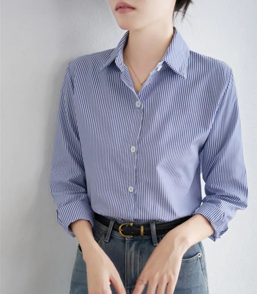 Women's Shirt – Relaxed Fit – Breathable Fabric – Long Sleeves – Office Style