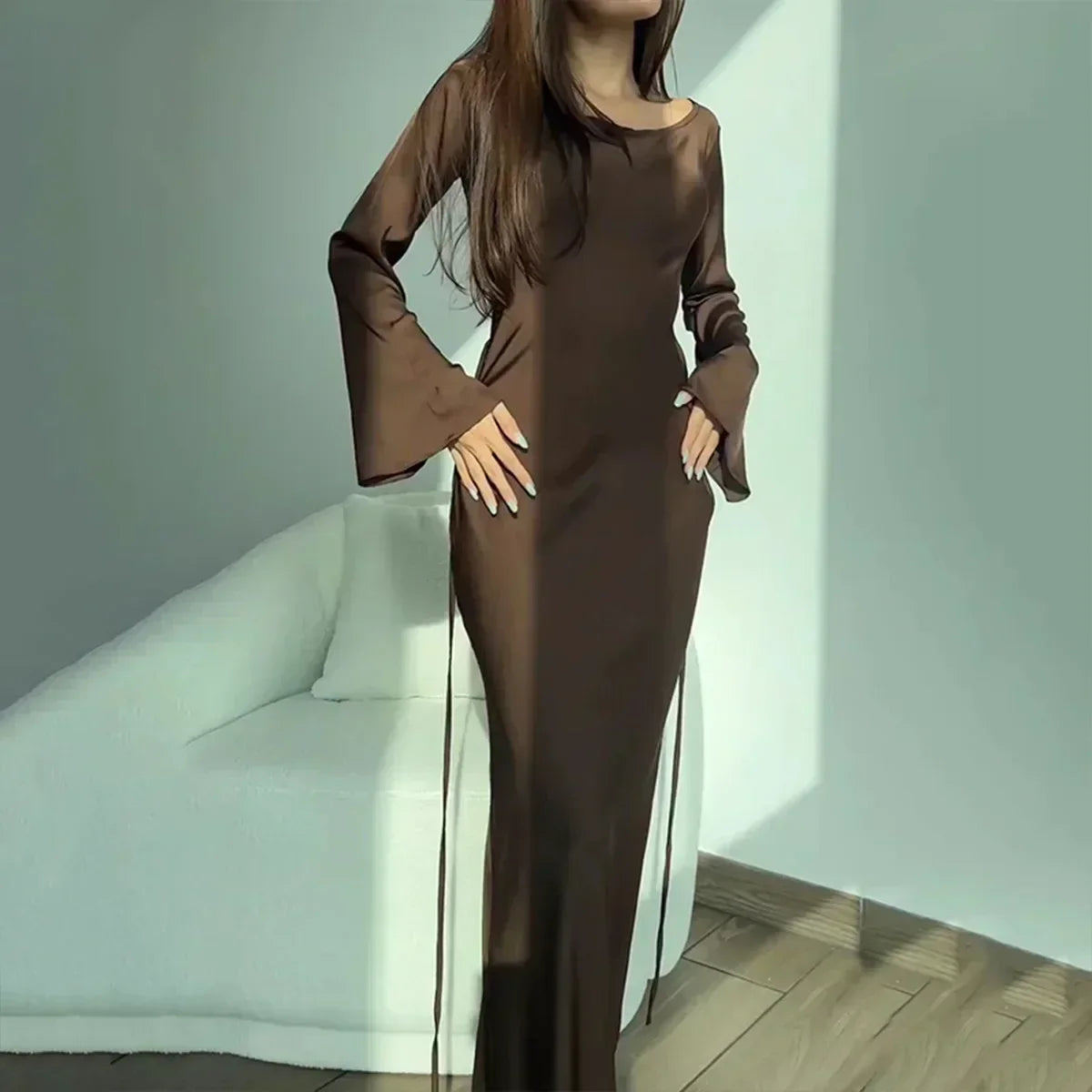 Dress woman – Tight fit – Long-sleeved – Floor-length – Luxurious fabric