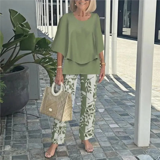 Women's Set with Top and Pants – Airy Fit – Straight Leg – Leaf Print