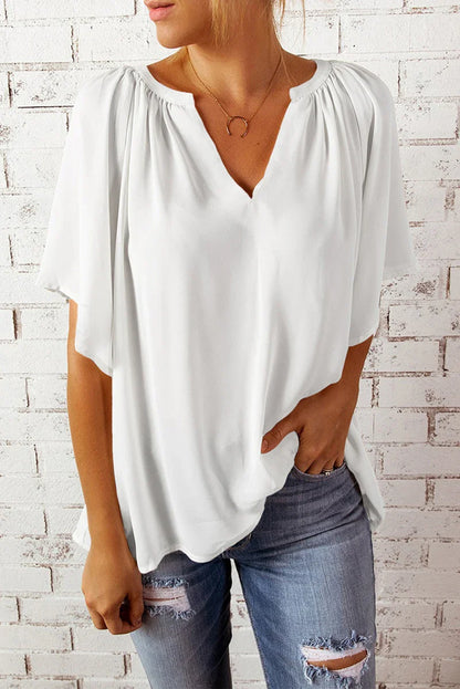 Women's Top with V-Neck – Loose Fit – Breathable Material – Short Sleeves