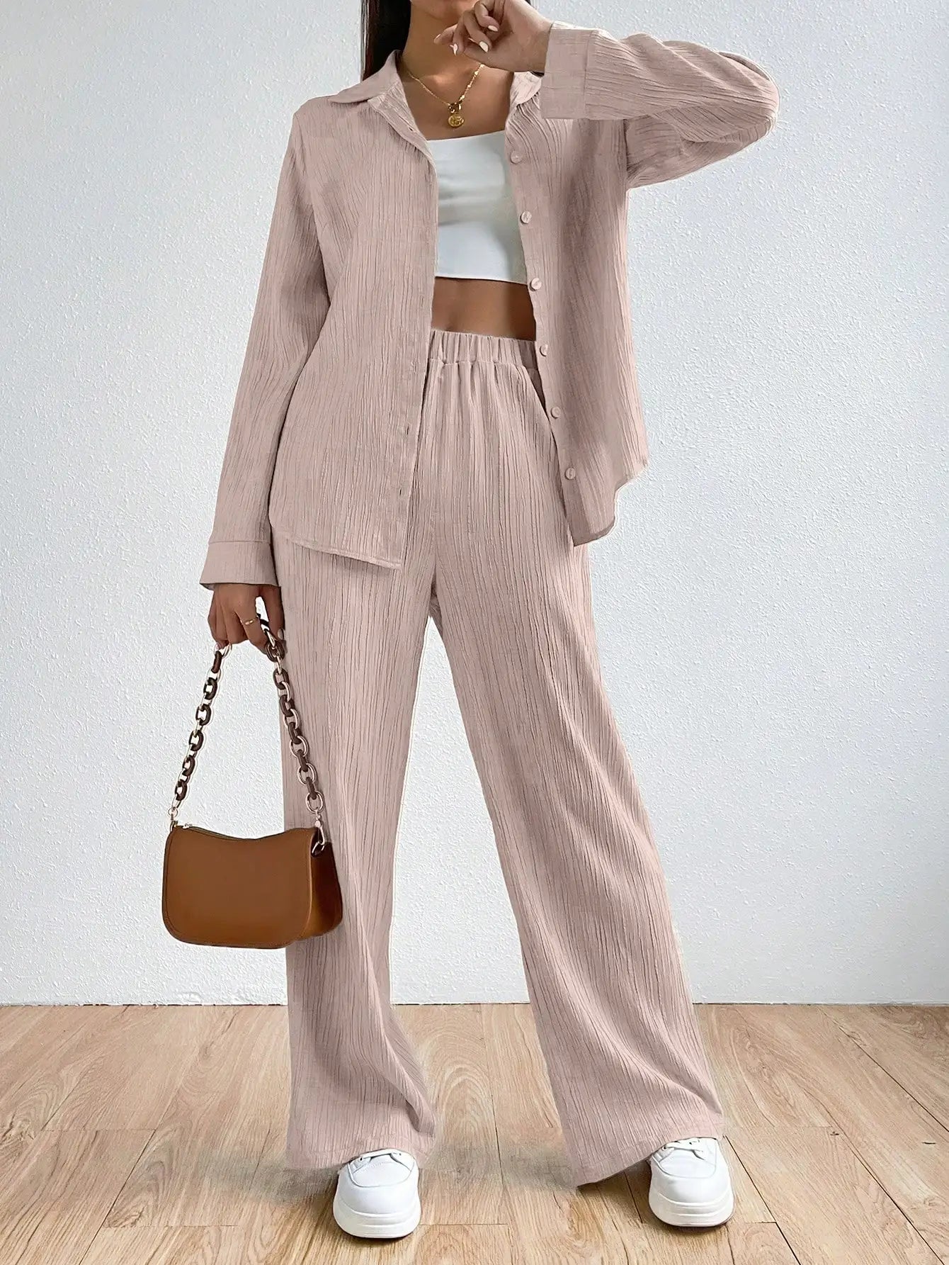 Women's Pantsuit – Relaxed Fit – Breathable Fabric – Shirt and Wide Trousers