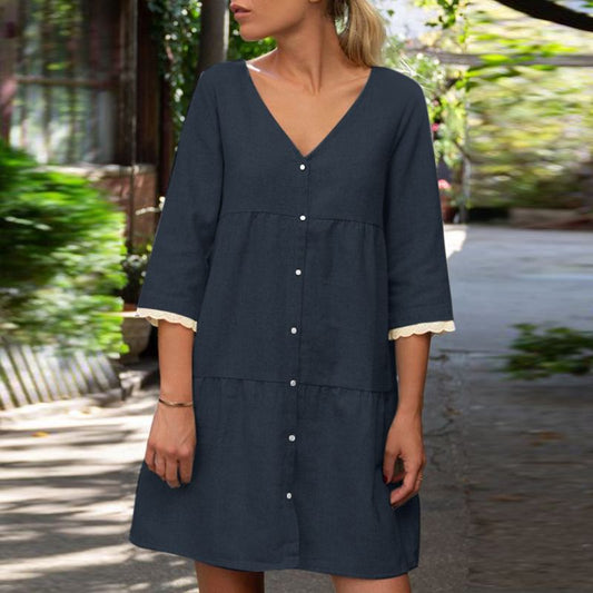 Emmy - Comfortable linen dress with lace and button placket