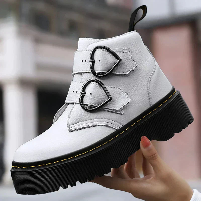 Women's Ankle Boots – Chunky Sole – Structured Fit – Heart-Shaped Buckle