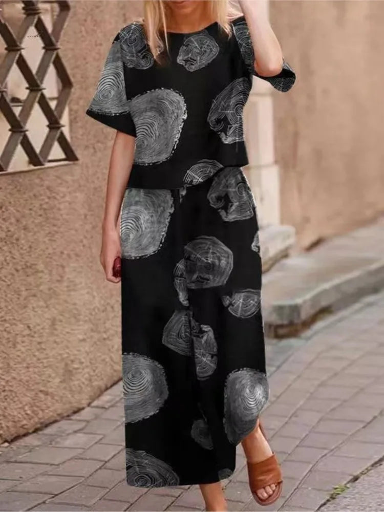 Women's Pants with Wide Legs – Relaxed Fit – Natural Fibers – Printed Pattern – Full Length