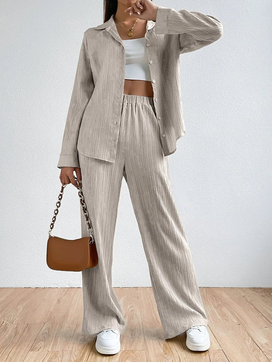 Women's Pantsuit – Relaxed Fit – Breathable Fabric – Shirt and Wide Trousers