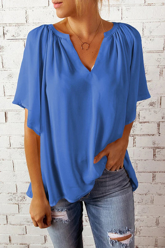 Women's Top with V-Neck – Loose Fit – Breathable Material – Short Sleeves