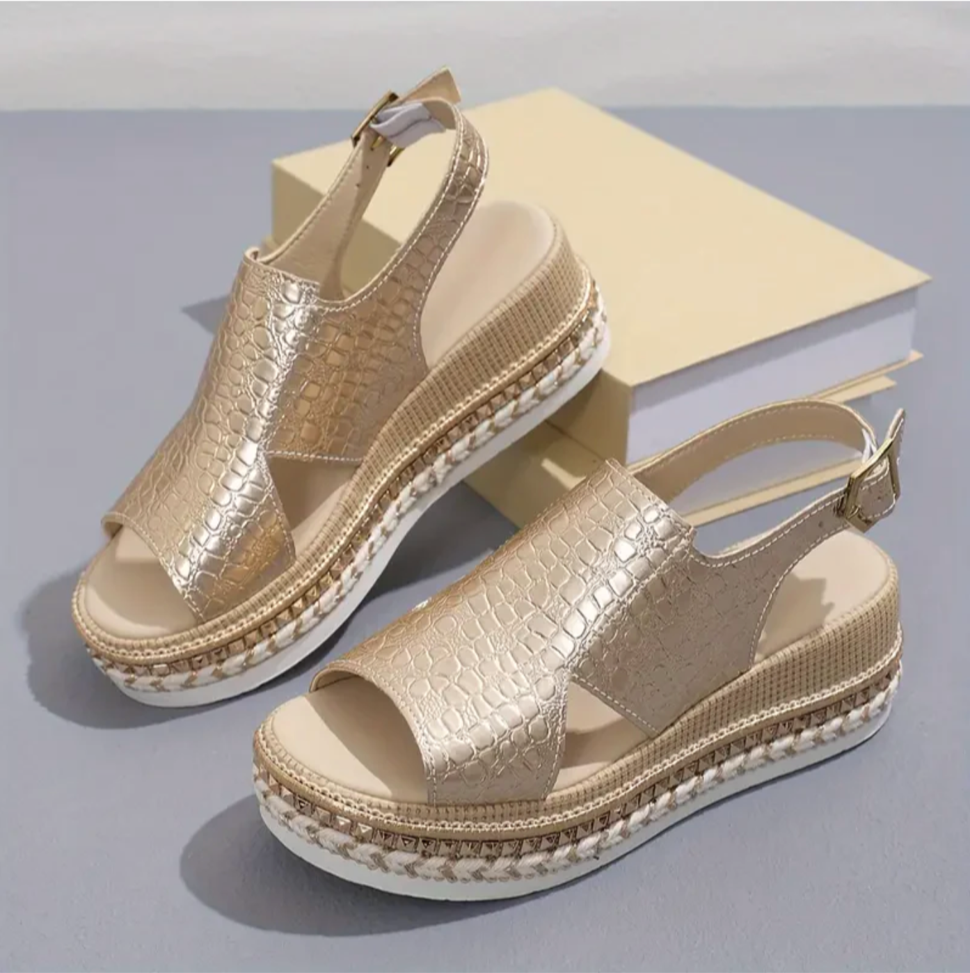 Women's Sandals – Open Toe – Platform Sole – Adjustable Strap – Padded Comfort