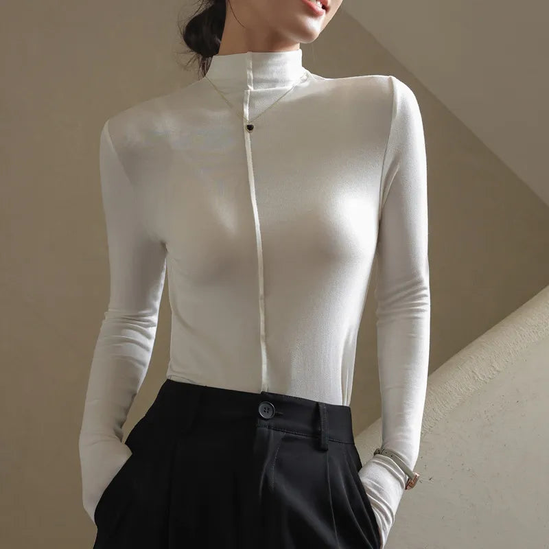 Women's Turtleneck Sweater – Slim Fit – Stretch Fabric – Long Sleeves – Minimalist Style